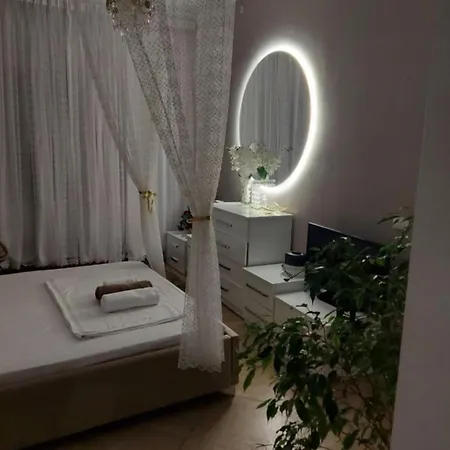 Luxury - Near Of The Park Apartment